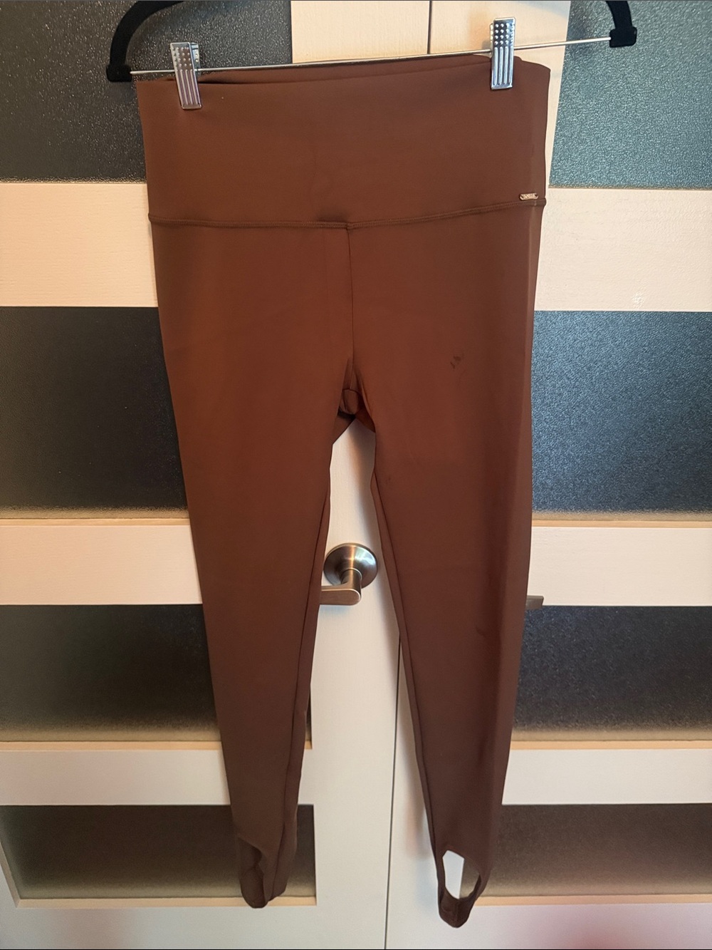 Joelle Collection High-Waist Brown Stirrup Leggings for Women